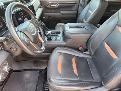 Used 2022 GMC Sierra 1500 AT4 w/ AT4 Premium Package image 13