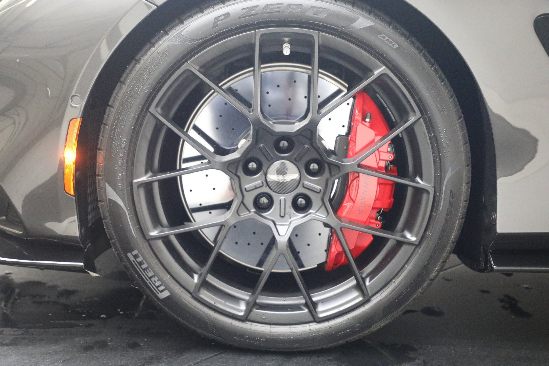 Used 2026 Aston Martin Vanquish RWD image 13