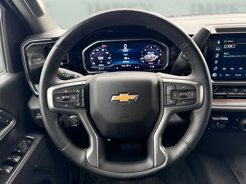 Used 2025 Chevrolet Silverado 2500 LT AWD/4WD image 13