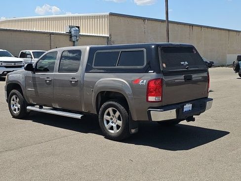 Used 2013 GMC Sierra 1500 SLT w/ SLT Convenience Package AWD/4WD image 4
