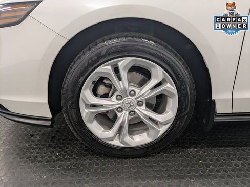 Certified 2023 Honda Accord LX image 7