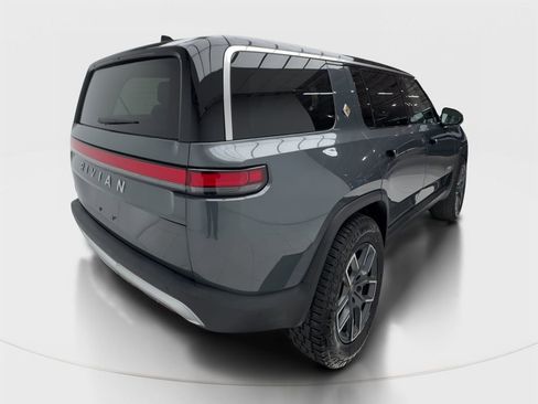Used 2025 Rivian R1S Adventure AWD/4WD image 7