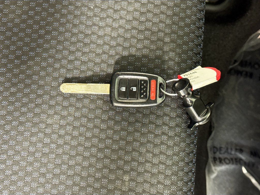 Used 2020 Honda Fit LX image 32