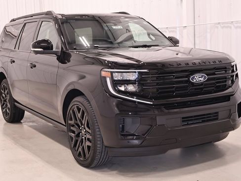 New 2027 Ford Expedition Max Platinum w/ Stealth Performance Package AWD/4WD image 3