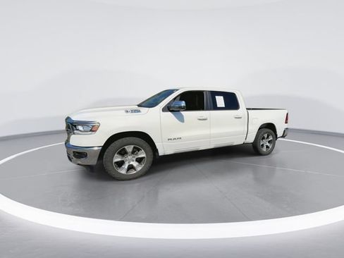 Used 2023 RAM 1500 Laramie AWD/4WD image 5