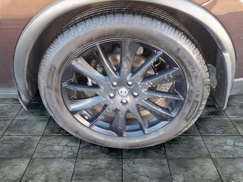 Used 2022 Nissan Murano SL w/ SL Moonroof Package image 10