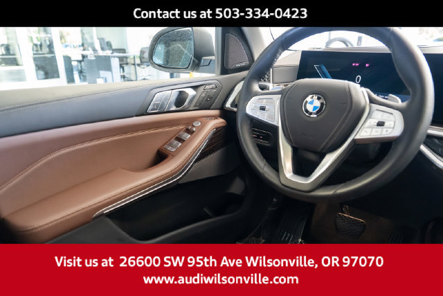 Used 2026 BMW X7 xDrive40i AWD/4WD image 12