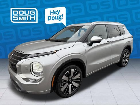 New 2026 Mitsubishi Outlander SEL image 1