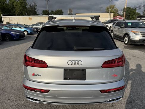 Used 2018 Audi SQ5 Premium Plus w/ Winter Wheel & Tire Package AWD/4WD image 4