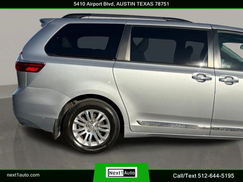 Used 2016 Toyota Sienna XLE image 6