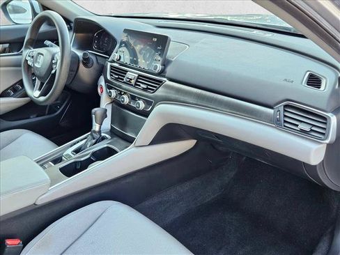 Used 2019 Honda Accord LX image 20