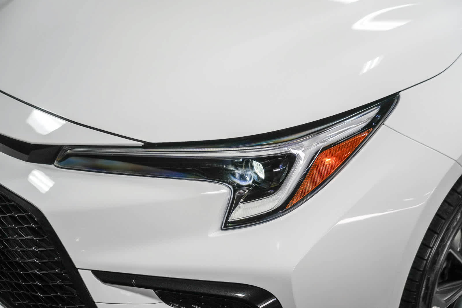 Certified 2026 Toyota Corolla SE FWD image 8