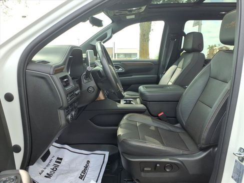 Used 2022 Chevrolet Suburban High Country w/ Max Trailering Package AWD/4WD image 26