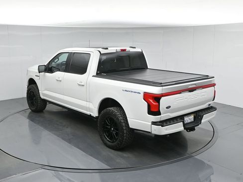 Used 2023 Ford F150 Lightning Platinum image 41