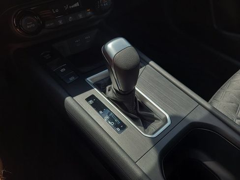 Certified 2026 Nissan Kicks SV FWD image 22