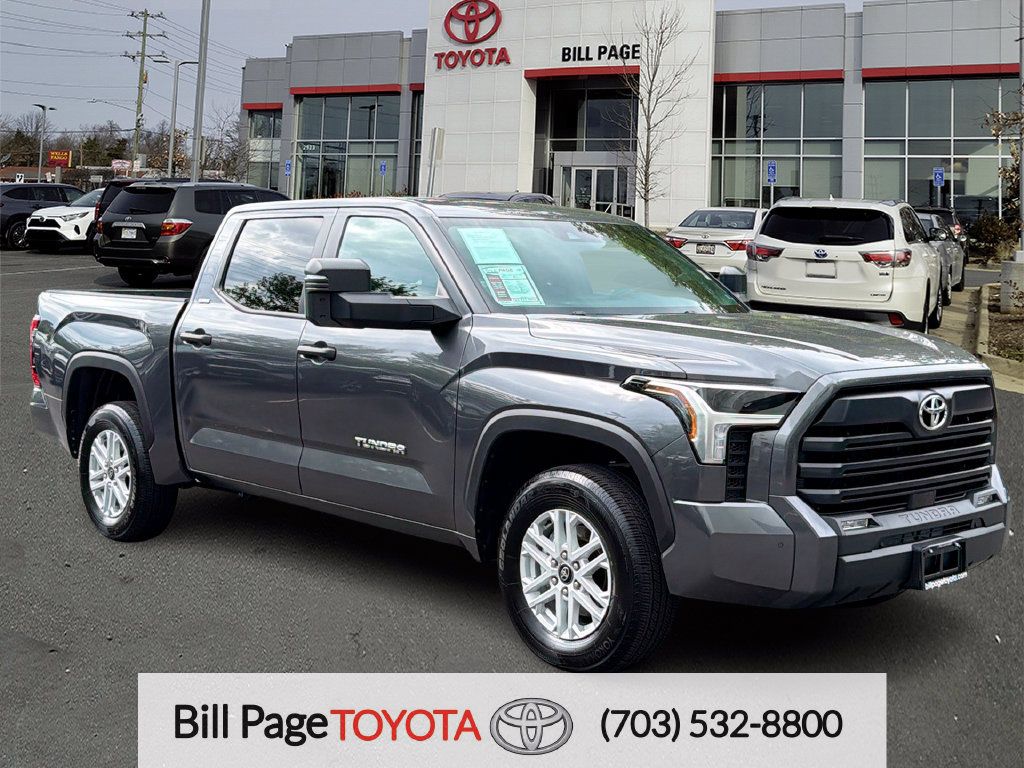 Used 2026 Toyota Tundra SR5 w/ SR5 Convenience Package AWD/4WD image 1
