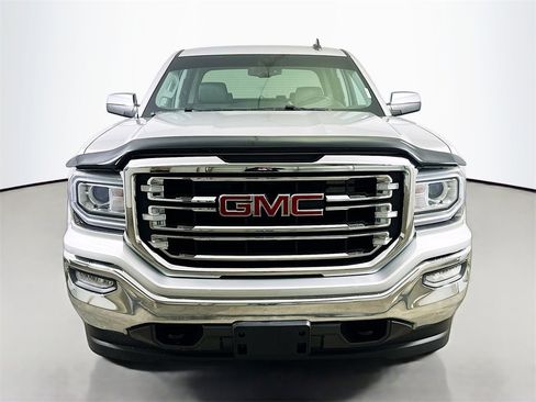 Used 2018 GMC Sierra 1500 SLT w/ SLT Premium Package image 2