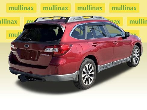 Used 2015 Subaru Outback 2.5i Limited image 4