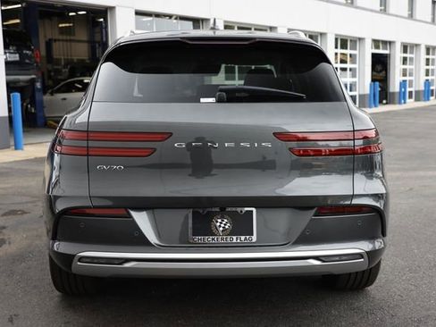 New 2025 Genesis Electrified GV70 Advanced w/ Prestige Package image 9