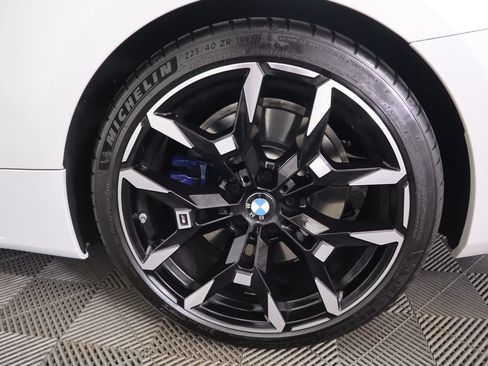 Used 2025 BMW M440i Coupe w/ Premium Package image 30