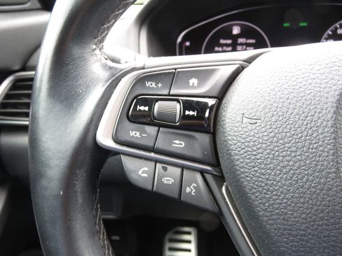 Used 2018 Honda Accord Sport image 21