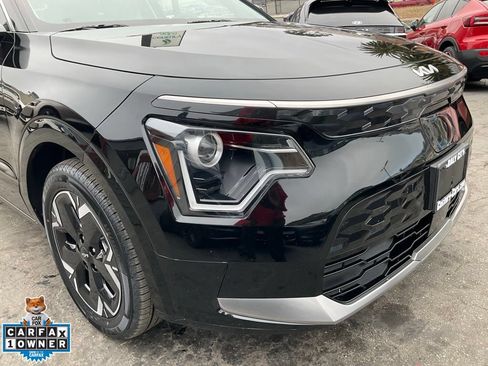 Used 2023 Kia Niro Wind FWD image 73