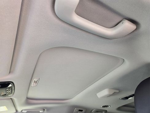 New 2026 Kia Carnival SX Prestige image 18