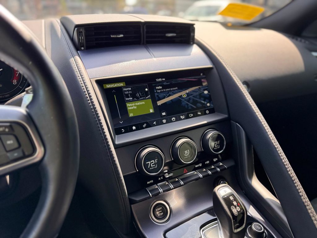 Used 2020 Jaguar F-TYPE Coupe RWD image 18