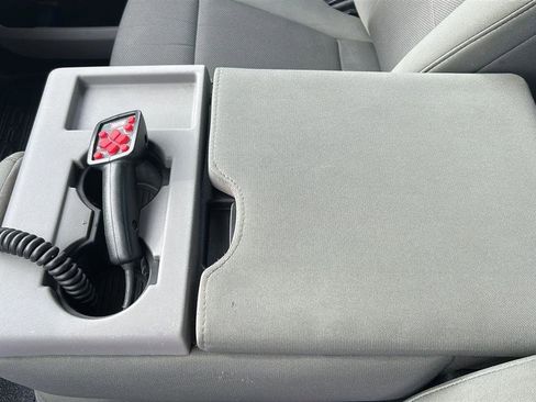 Used 2022 Ford F250 XL w/ Power Equipment Group image 38