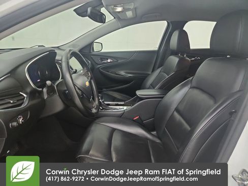 Used 2024 Chevrolet Malibu LT image 19