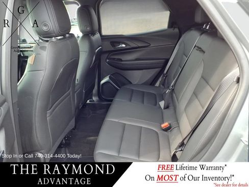 Used 2023 Chevrolet TrailBlazer ACTIV w/ Convenience Package AWD/4WD image 15