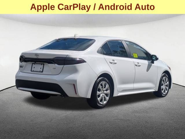 Used 2022 Toyota Corolla LE FWD image 5