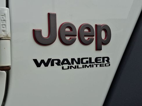 Used 2020 Jeep Wrangler Unlimited Rubicon AWD/4WD image 29