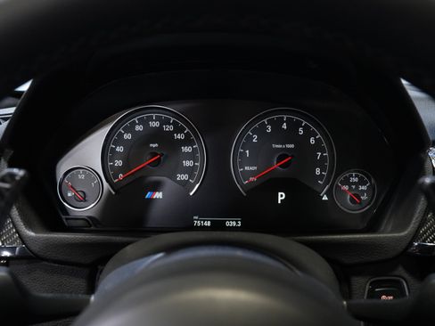 Used 2016 BMW M4 Coupe RWD image 37