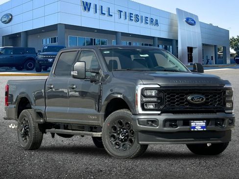 New 2026 Ford F250 XLT w/ XLT Premium Package image 2