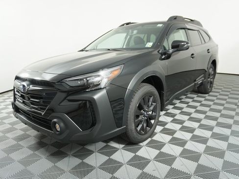 New 2025 Subaru Outback Onyx Edition image 3