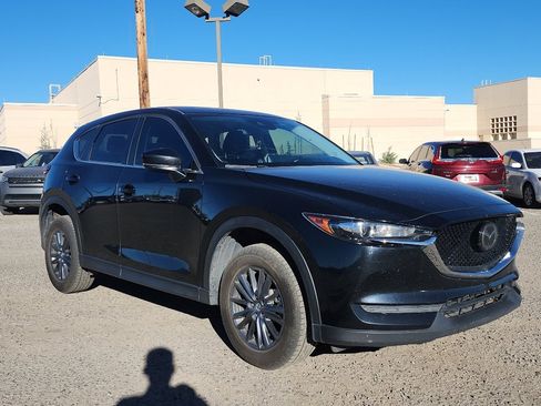 Used 2021 MAZDA CX-5 Touring image 3
