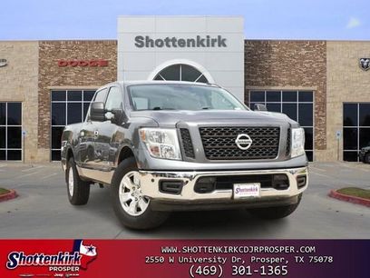 Used 2019 Nissan Titan SV w/ SV Convenience Package