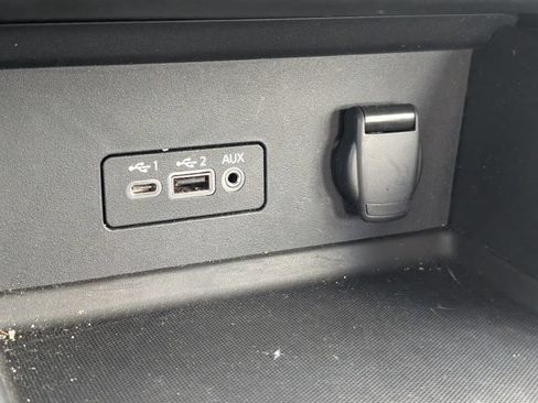 Used 2023 Nissan Sentra SV FWD image 20