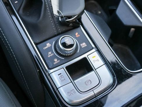 Used 2024 Kia Telluride EX X-Line image 16