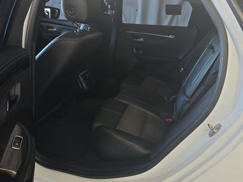 Used 2019 Chevrolet Impala LT image 9
