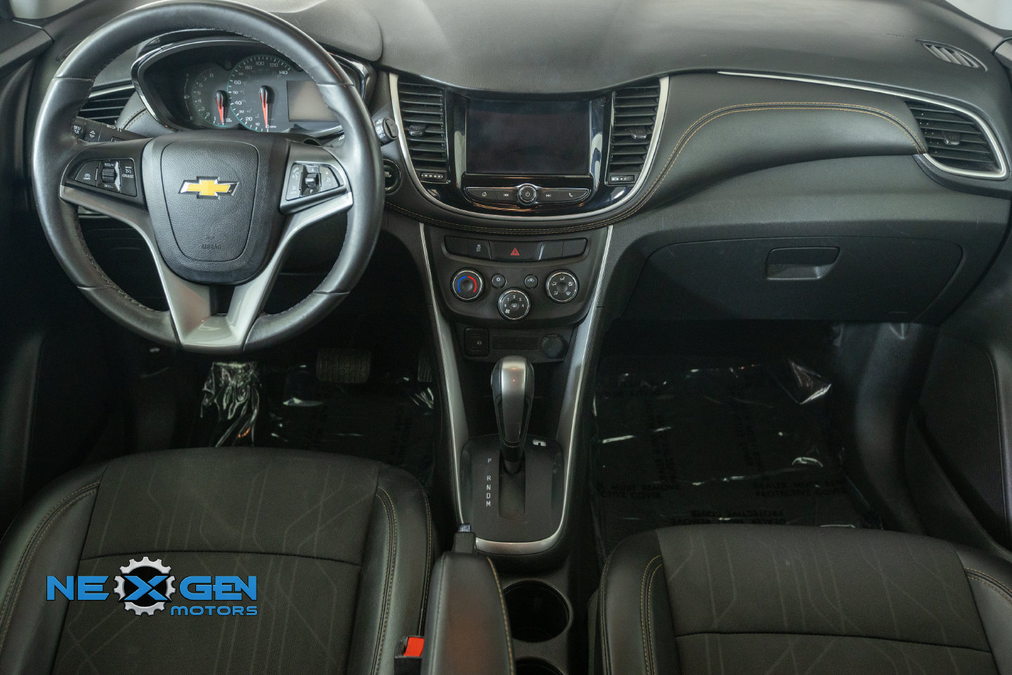 Used 2022 Chevrolet Trax LT w/ Midnight Edition AWD/4WD image 28