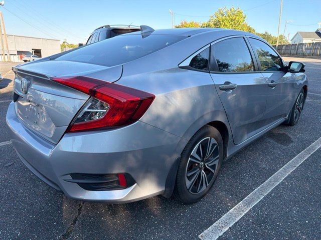 Used 2017 Honda Civic EX-L image 5