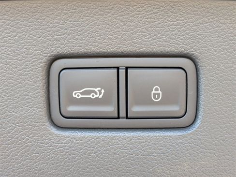 New 2025 Genesis GV80 3.5T Prestige image 14