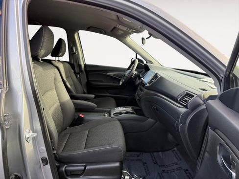 Used 2023 Honda Ridgeline Sport image 19