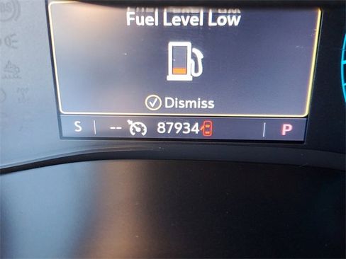 Used 2020 Chevrolet Colorado Z71 image 21