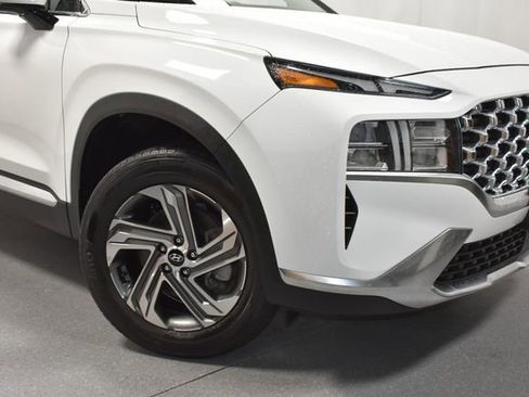 Used 2023 Hyundai Santa Fe SEL w/ Premium Package AWD/4WD image 4