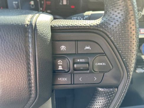 Used 2025 Toyota Tacoma SR5 image 23