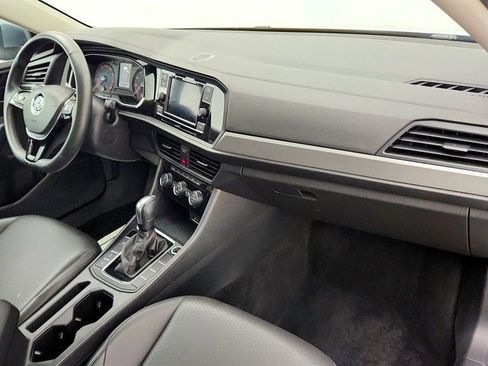 Used 2020 Volkswagen Jetta SE w/ SE Cold Weather Package FWD image 23