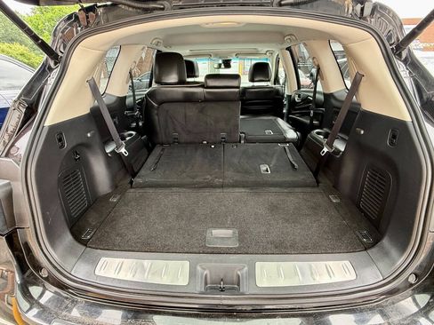 Used 2016 INFINITI QX60 Luxe w/ Premium Plus Package AWD/4WD image 29